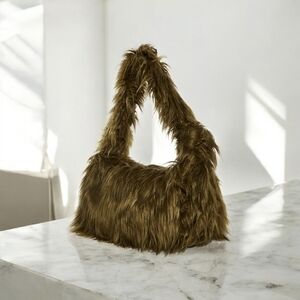 Delia's Elevated Indie Fuzzy Faux Fur XXL